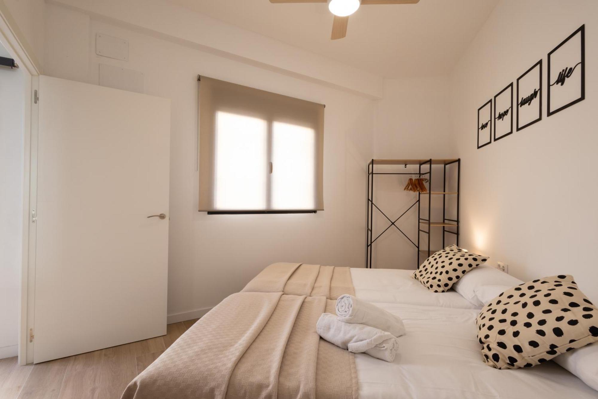 Cruz Cubierta Apartments Valenza Esterno foto